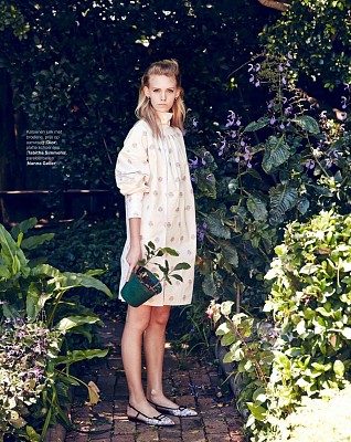 Marie Claire photographer:    Hans van Brakel